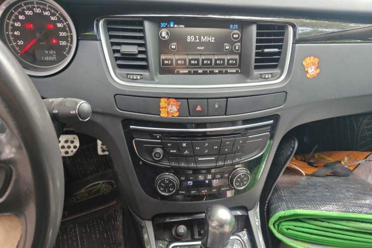 Used Peugeot 508 2013 2.3L Roland Garros Edition Audio And AC Panel
