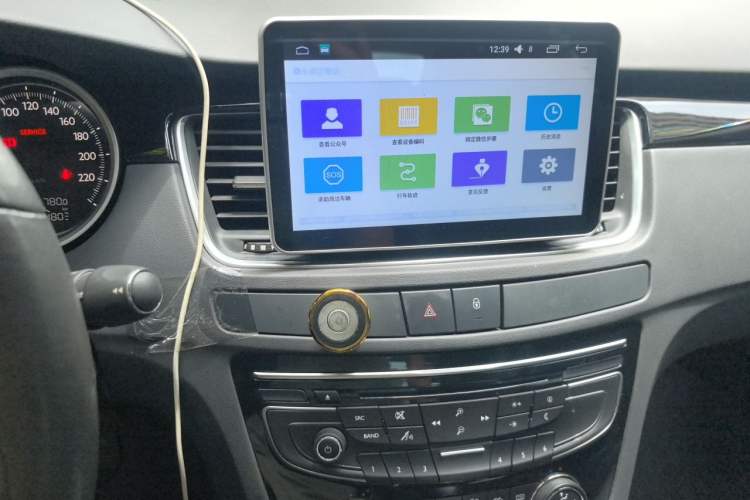 Used Peugeot 508 2013 2.0L 2nd Anniversary Edition Automatic Smart Enjoyment Version Audio And AC Panel
