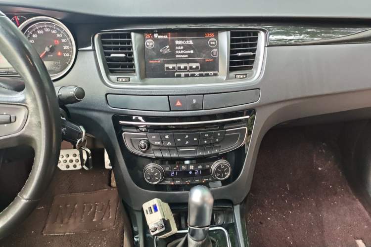 Used Peugeot 508 2013 2.0L 2nd Anniversary Edition Automatic Smart Enjoyment Version Audio And AC Panel