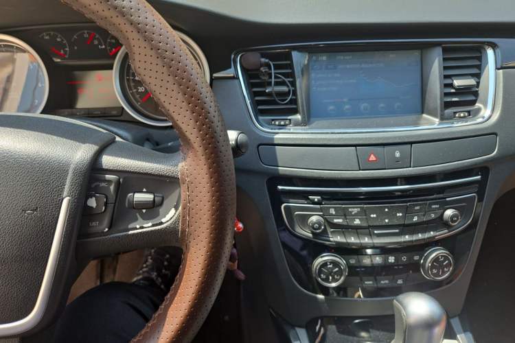 Used Peugeot 508 2013 2.0L 2nd Anniversary Edition with Automatic Sunroof – Classic Version Audio And AC Panel