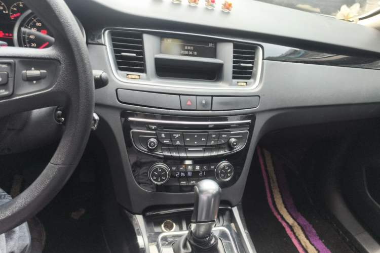 Used Peugeot 508 2013 2.0L 2nd Anniversary Edition with Automatic Sunroof – Classic Version Audio And AC Panel