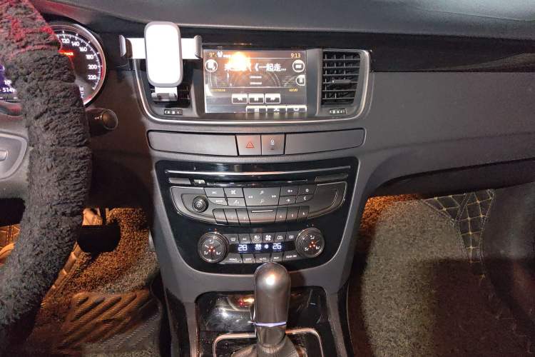 Used Peugeot 508 2013 2.3L 2nd Anniversary Edition Automatic Flagship Model Audio And AC Panel