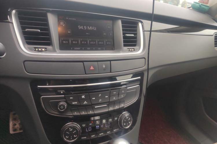 Used Peugeot 508 2013 2.3L Roland Garros Edition Audio And AC Panel