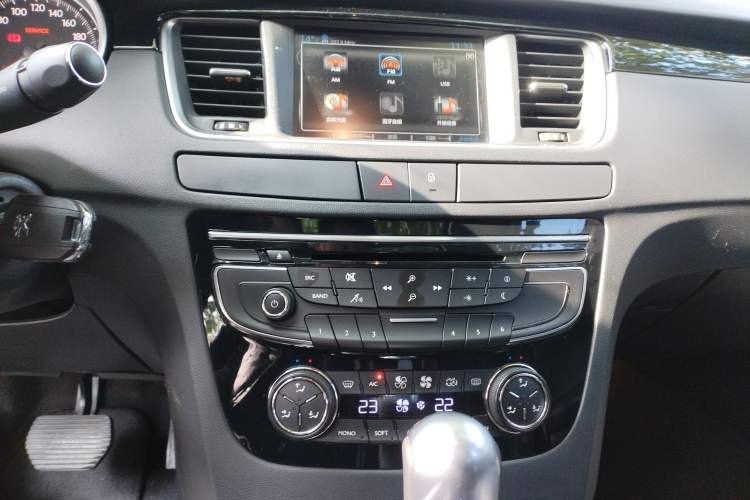 Used Peugeot 508 2013 2.0L 2nd Anniversary Edition Automatic Smart Enjoyment Version Audio And AC Panel