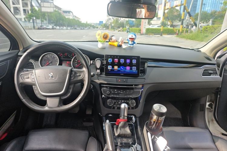 Used Peugeot 508 2013 2.0L 2nd Anniversary Edition Automatic Smart Enjoyment Version Center Console