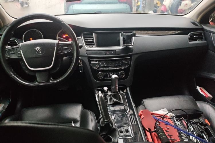 Used Peugeot 508 2013 2.3L 2nd Anniversary Automatic Smart Edition Center Console