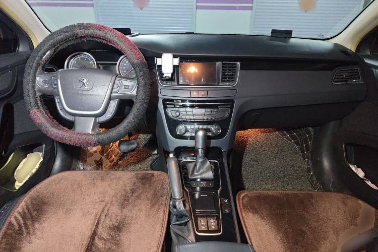 Used Peugeot 508 2013 2.3L 2nd Anniversary Edition Automatic Flagship Model Center Console