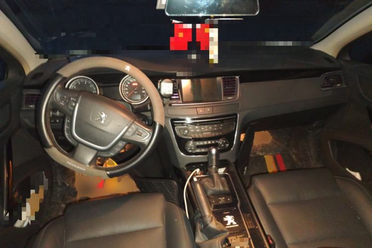 Used Peugeot 508 2013 2.0L 2nd Anniversary Edition Automatic Smart Enjoyment Version Center Console