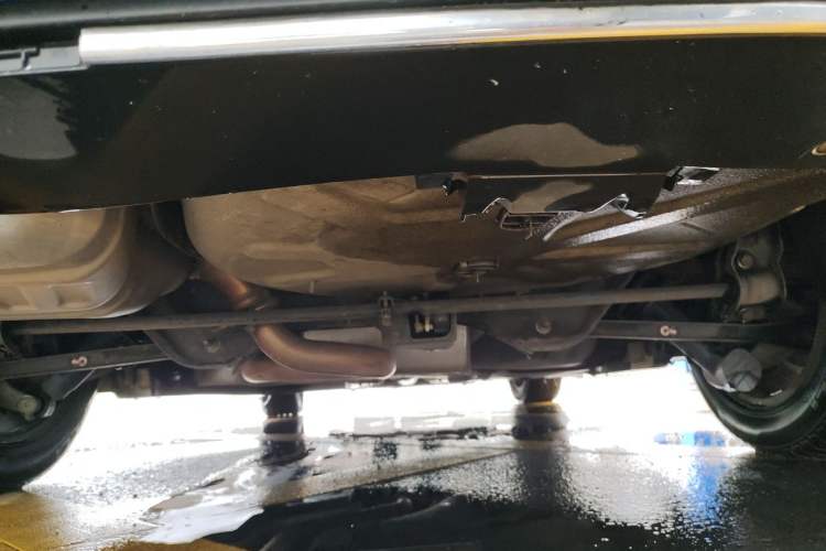 Used Peugeot 508 2013 2.3L Roland Garros Edition Chassis Rear