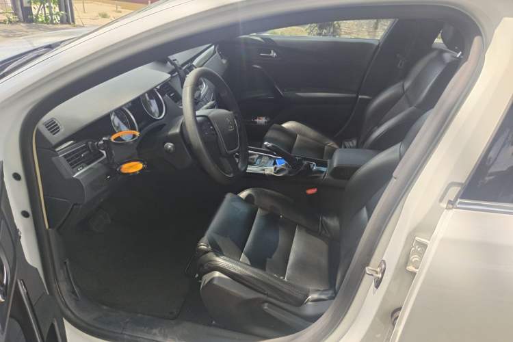 Used Peugeot 508 2013 2.0L 2nd Anniversary Edition with Automatic Sunroof – Classic Version Driver Seat