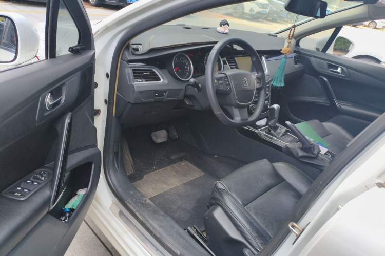 Used Peugeot 508 2013 2.0L 2nd Anniversary Edition with Automatic Sunroof – Classic Version Driver Seat