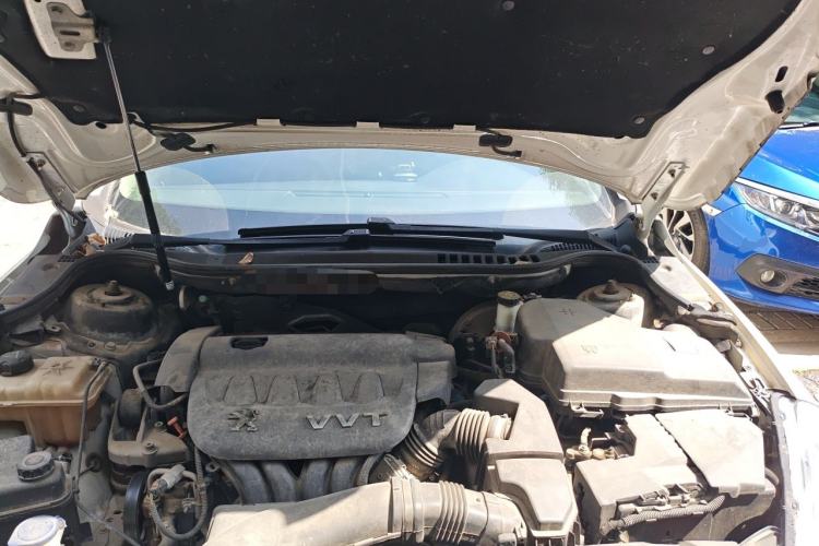 Used Peugeot 508 2013 2.0L 2nd Anniversary Edition with Automatic Sunroof – Classic Version Engine Bay