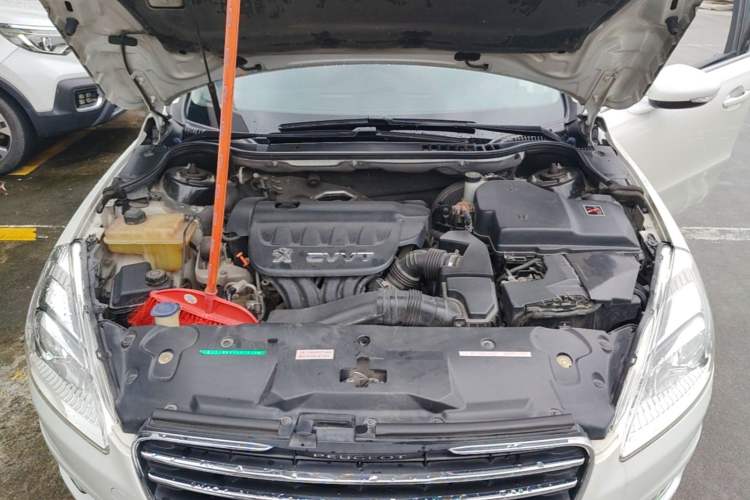Used Peugeot 508 2013 2.0L 2nd Anniversary Edition with Automatic Sunroof – Classic Version Engine Bay