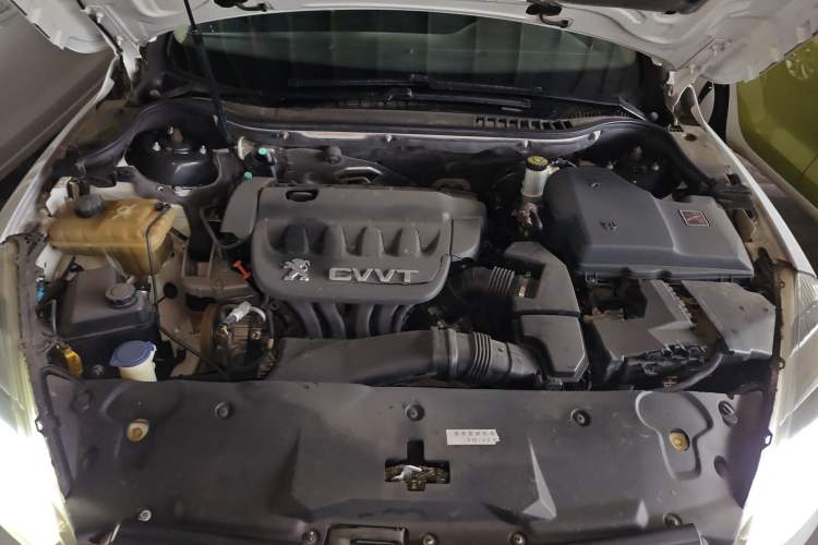 Used Peugeot 508 2013 2.0L 2nd Anniversary Edition with Automatic Sunroof – Classic Version Engine Bay