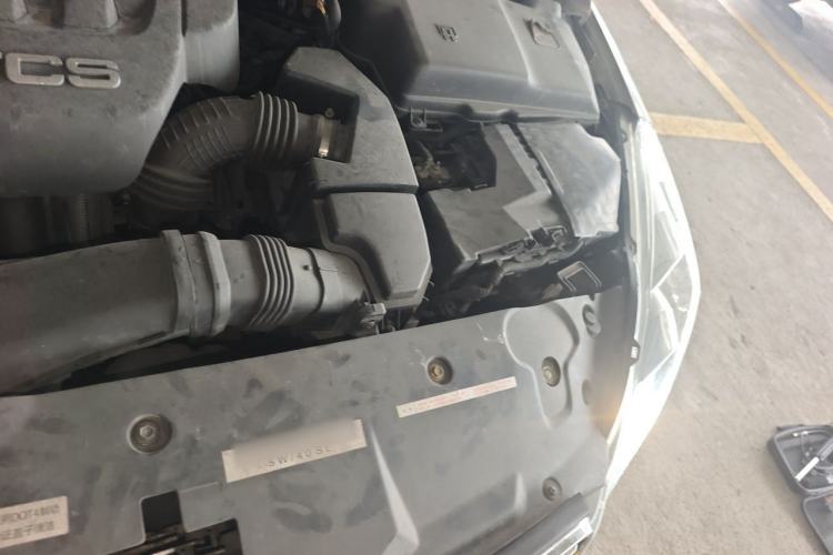 Used Peugeot 508 2013 2.3L Roland Garros Edition Engine Bay Left