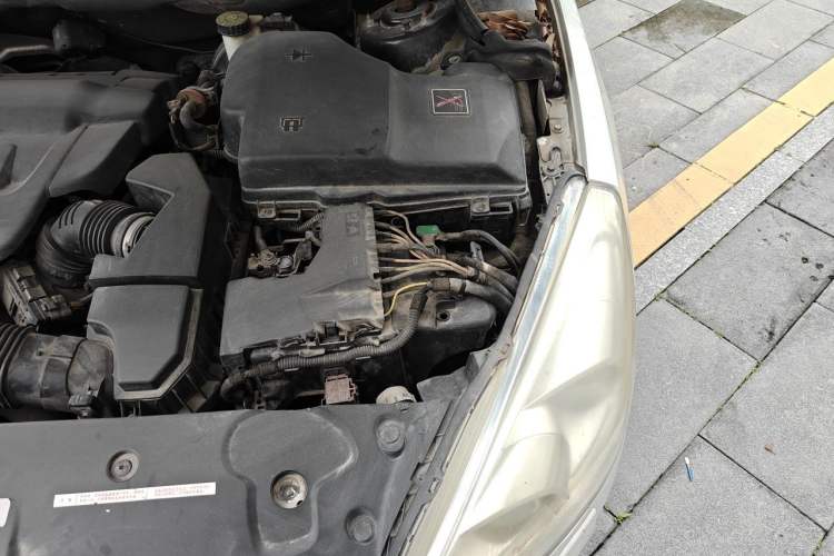 Used Peugeot 508 2013 2.0L 2nd Anniversary Edition Automatic Smart Enjoyment Version Engine Bay Left