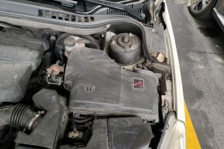 Used Peugeot 508 2013 2.3L Roland Garros Edition Engine Bay Left