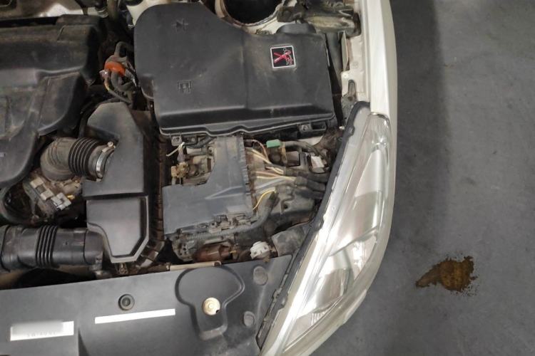 Used Peugeot 508 2013 2.0L 2nd Anniversary Edition Automatic Smart Enjoyment Version Engine Bay Left