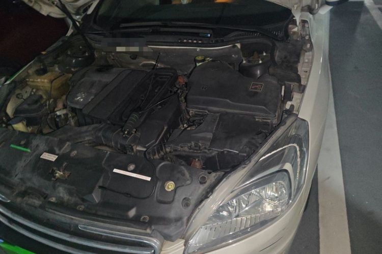 Used Peugeot 508 2013 2.0L 2nd Anniversary Edition with Automatic Sunroof – Classic Version Engine Bay Left