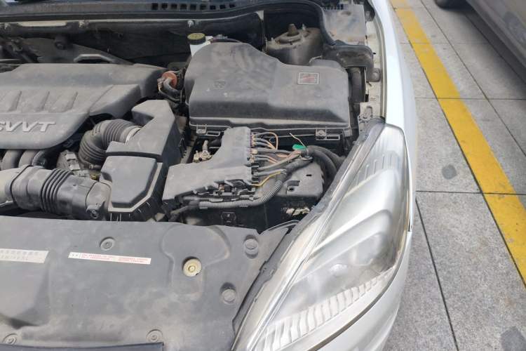 Used Peugeot 508 2013 2.0L 2nd Anniversary Edition with Automatic Sunroof – Classic Version Engine Bay Left