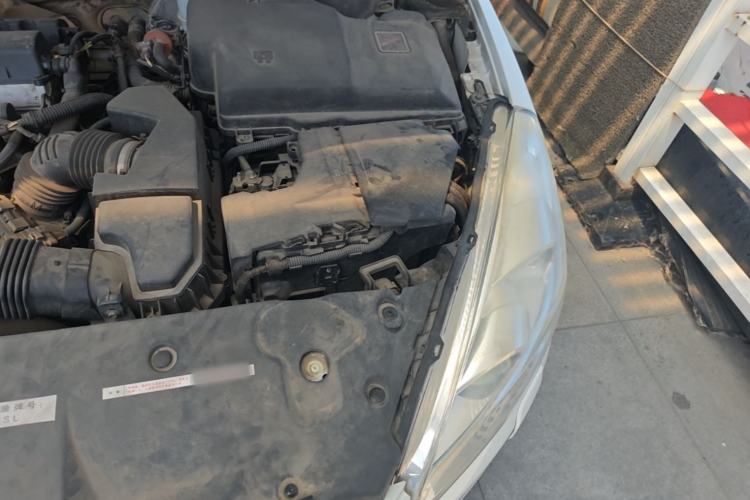 Used Peugeot 508 2013 2.0L 2nd Anniversary Edition Automatic Smart Enjoyment Version Engine Bay Left