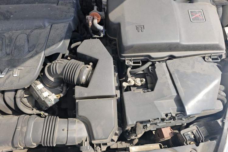 Used Peugeot 508 2013 2.0L 2nd Anniversary Edition Automatic Smart Enjoyment Version Engine Bay Left