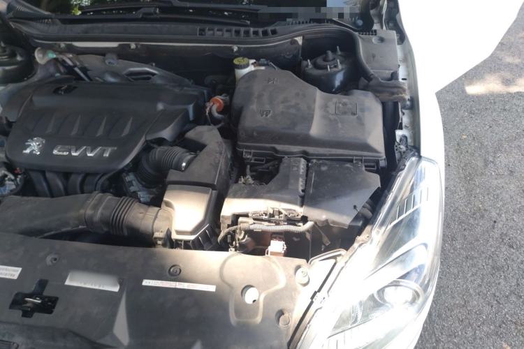 Used Peugeot 508 2013 2.0L 2nd Anniversary Edition with Automatic Sunroof – Classic Version Engine Bay Left