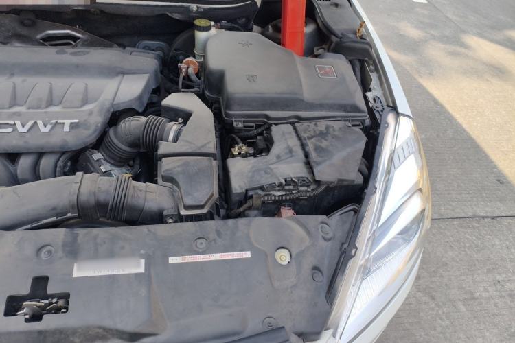 Used Peugeot 508 2013 2.0L 2nd Anniversary Edition with Automatic Sunroof – Classic Version Engine Bay Left