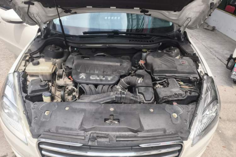 Used Peugeot 508 2013 2.0L 2nd Anniversary Edition with Automatic Sunroof – Classic Version Engine Bay