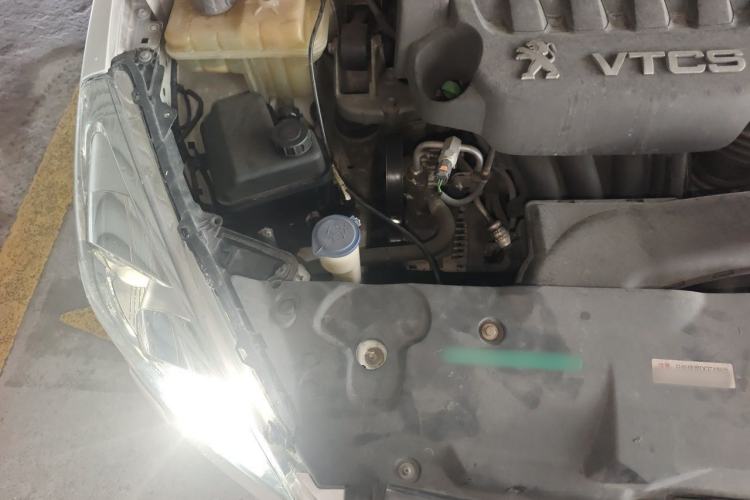Used Peugeot 508 2013 2.3L Roland Garros Edition Engine Bay Right