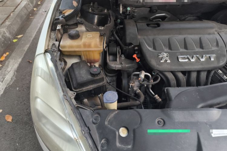 Used Peugeot 508 2013 2.0L 2nd Anniversary Edition with Automatic Sunroof – Classic Version Engine Bay Right