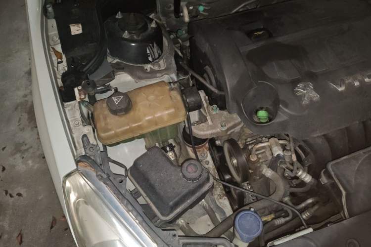 Used Peugeot 508 2013 2.3L 2nd Anniversary Edition Automatic Flagship Model Engine Bay Right