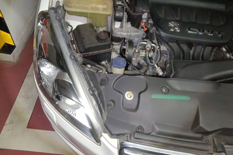 Used Peugeot 508 2013 2.0L 2nd Anniversary Edition Automatic Smart Enjoyment Version Engine Bay Right