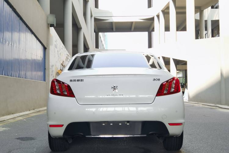 Used Peugeot 508 2013 2.0L 2nd Anniversary Edition with Automatic Sunroof – Classic Version Exterior 3