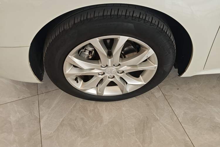 Used Peugeot 508 2013 2.0L 2nd Anniversary Edition Automatic Smart Enjoyment Version Exterior 4