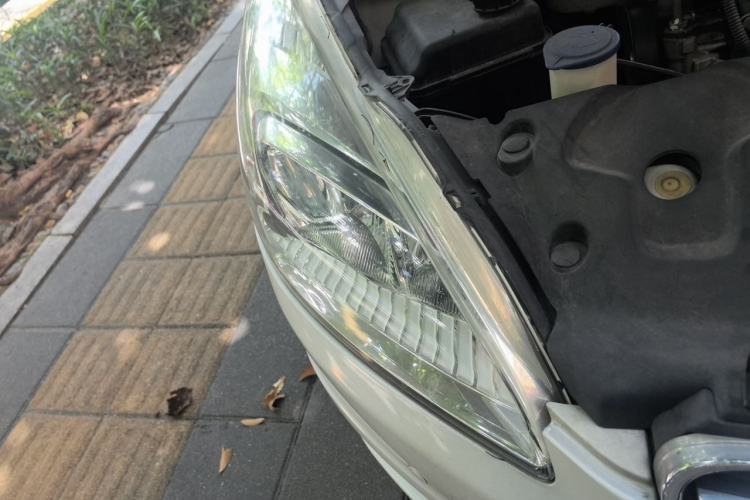 Used Peugeot 508 2013 2.0L 2nd Anniversary Edition with Automatic Sunroof – Classic Version Exterior 6