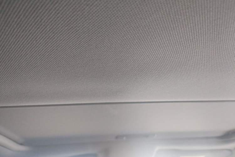 Used Peugeot 508 2013 2.0L 2nd Anniversary Edition with Automatic Sunroof – Classic Version Headliner