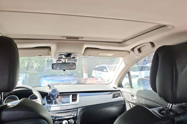 Used Peugeot 508 2013 2.0L 2nd Anniversary Edition with Automatic Sunroof – Classic Version Headliner