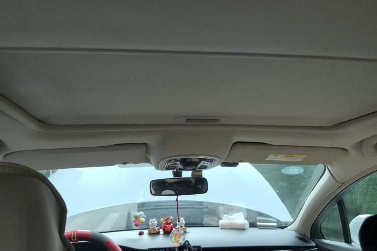 Used Peugeot 508 2013 2.0L 2nd Anniversary Edition with Automatic Sunroof – Classic Version Headliner