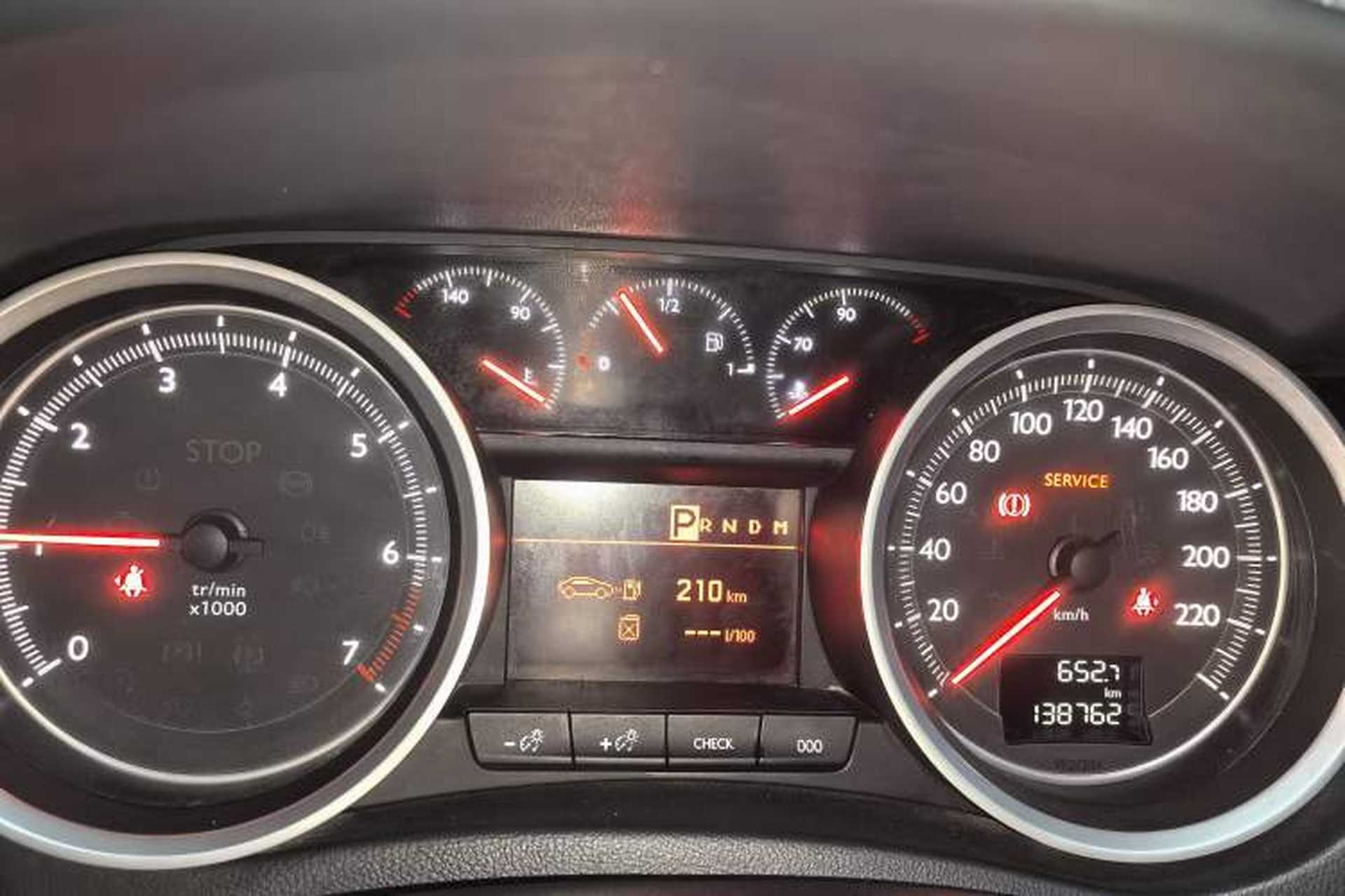 Used Peugeot 508 2013 2.0L 2nd Anniversary Edition with Automatic Sunroof – Classic Version Instrument Cluster