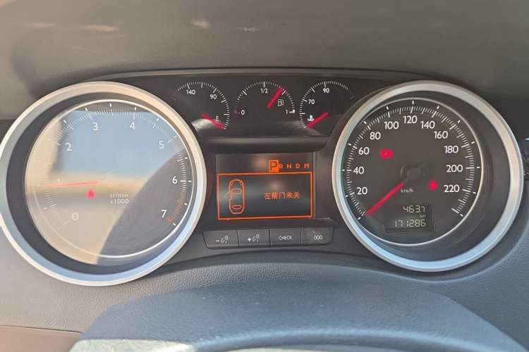 Used Peugeot 508 2013 2.0L 2nd Anniversary Edition with Automatic Sunroof – Classic Version Instrument Cluster