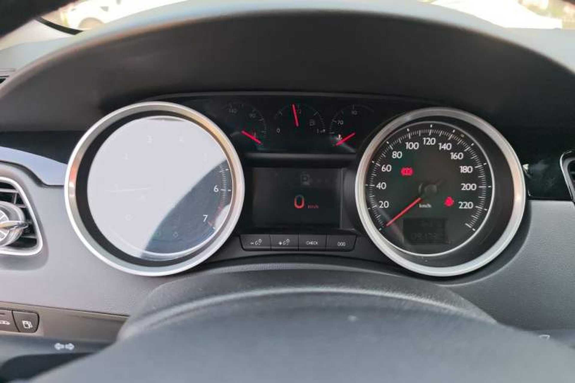 Used Peugeot 508 2013 2.0L 2nd Anniversary Edition Automatic Smart Enjoyment Version Instrument Cluster