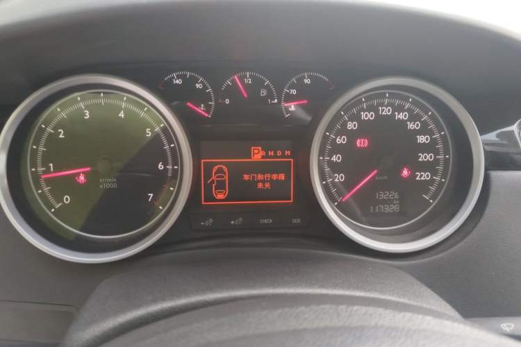 Used Peugeot 508 2013 2.0L 2nd Anniversary Edition with Automatic Sunroof – Classic Version Instrument Cluster