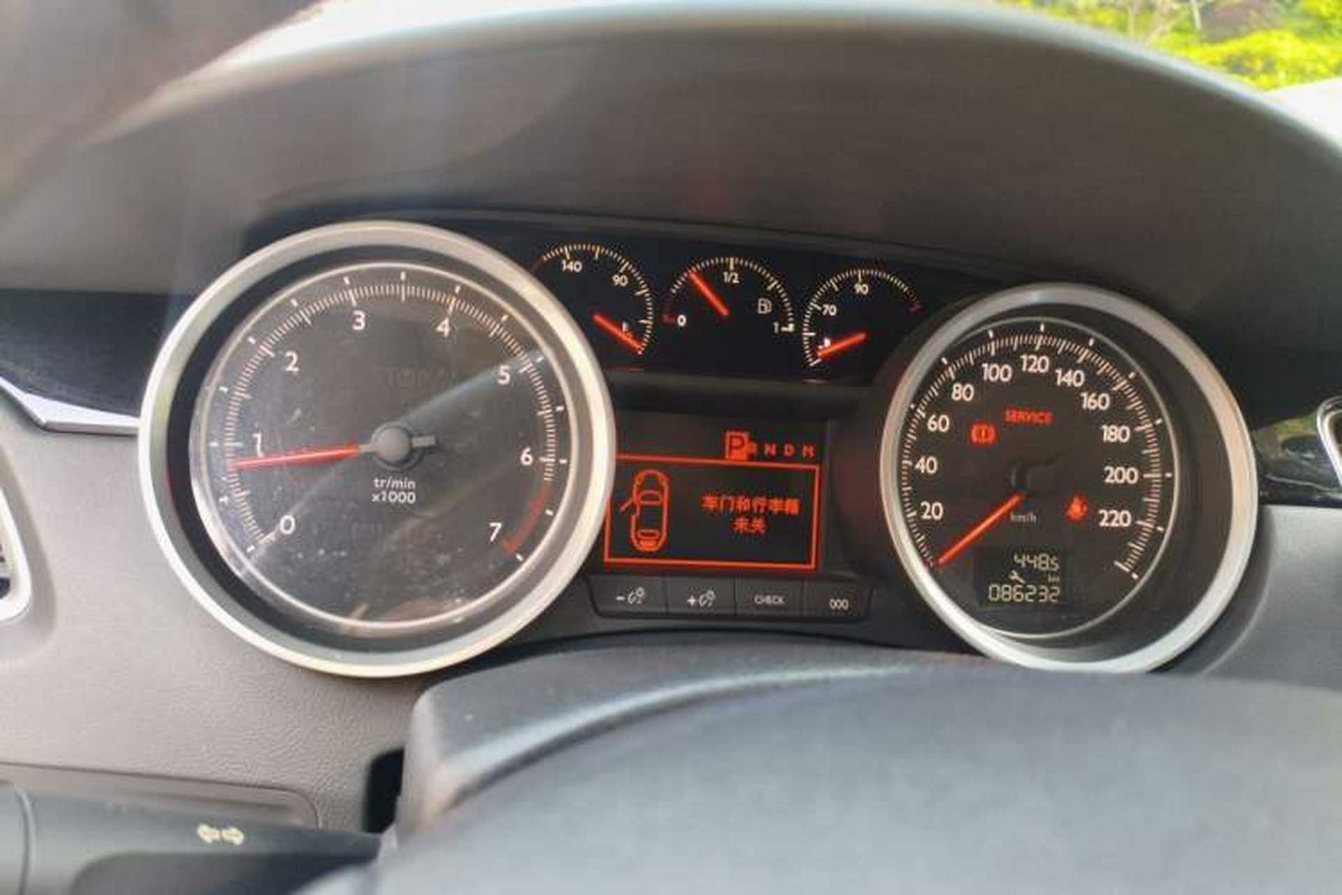 Used Peugeot 508 2013 2.0L 2nd Anniversary Edition with Automatic Sunroof – Classic Version Instrument Cluster
