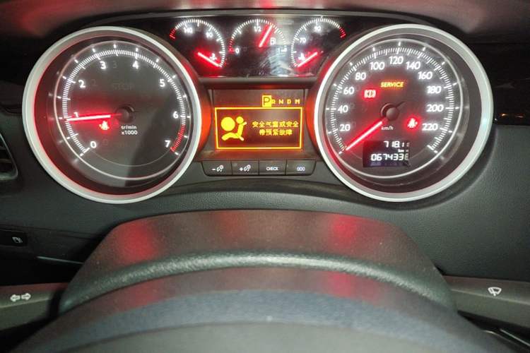 Used Peugeot 508 2013 2.0L 2nd Anniversary Edition with Automatic Sunroof – Classic Version Instrument Cluster