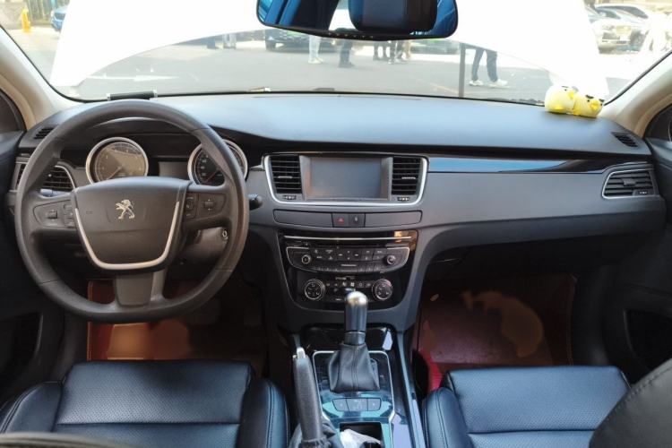 Used Peugeot 508 2013 2.0L 2nd Anniversary Edition with Automatic Sunroof – Classic Version Interior 2