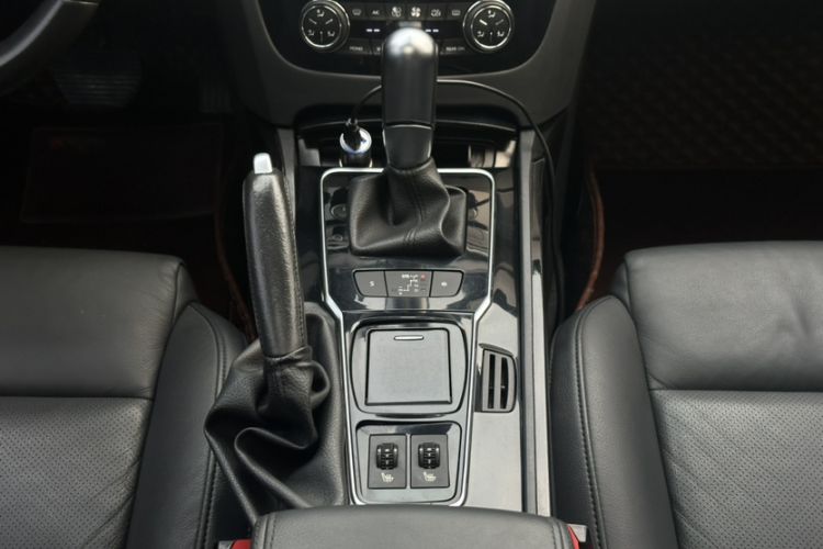 Used Peugeot 508 2013 2.3L 2nd Anniversary Automatic Smart Edition Interior 4