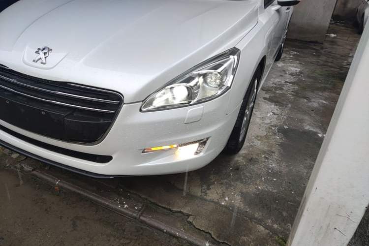 Used Peugeot 508 2013 2.0L 2nd Anniversary Edition Automatic Smart Enjoyment Version Left Front Headlight