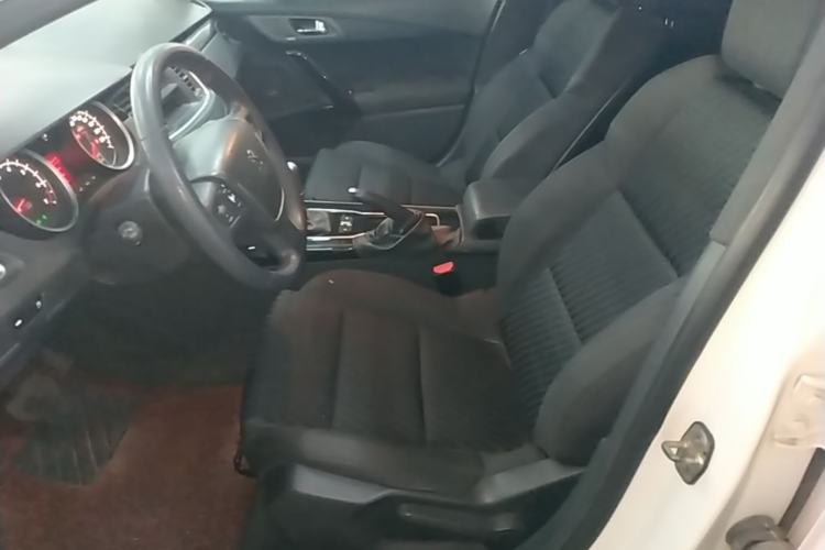 Used Peugeot 508 2013 2.0L 2nd Anniversary Edition with Automatic Sunroof – Classic Version Left Front Seat