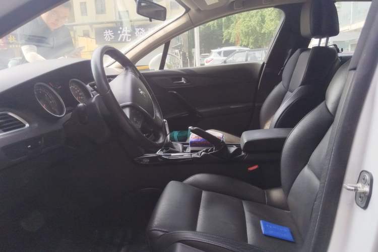 Used Peugeot 508 2013 2.0L 2nd Anniversary Edition with Automatic Sunroof – Classic Version Left Front Seat